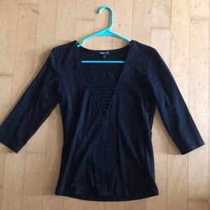 3/4 sleeve black top